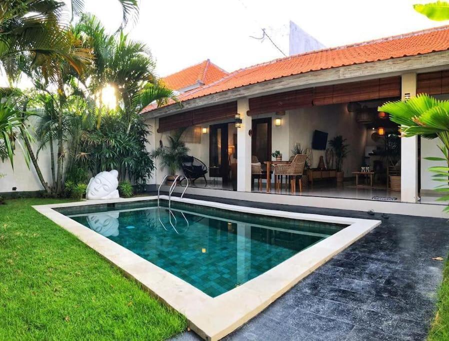 Villa Sayang 1 Seminyak  Exterior photo